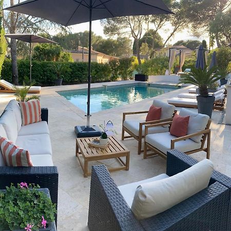 Villa A L'Etage Avec Piscine Proche Bord De Mer Saint-Raphaël Exterior foto